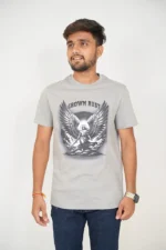 Man in grey short-sleeve t-shirt and jeans, front-facing
